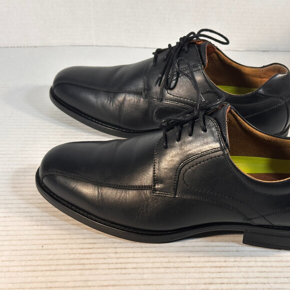 Mens New size 9.5 Florsheim shoes